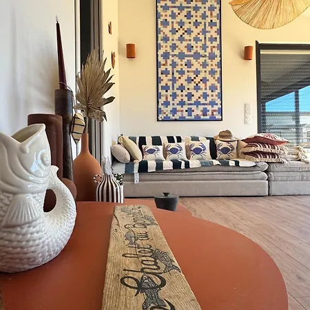 Sseamlocation Chalet