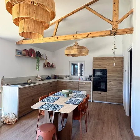 Sseamlocation Chalet *